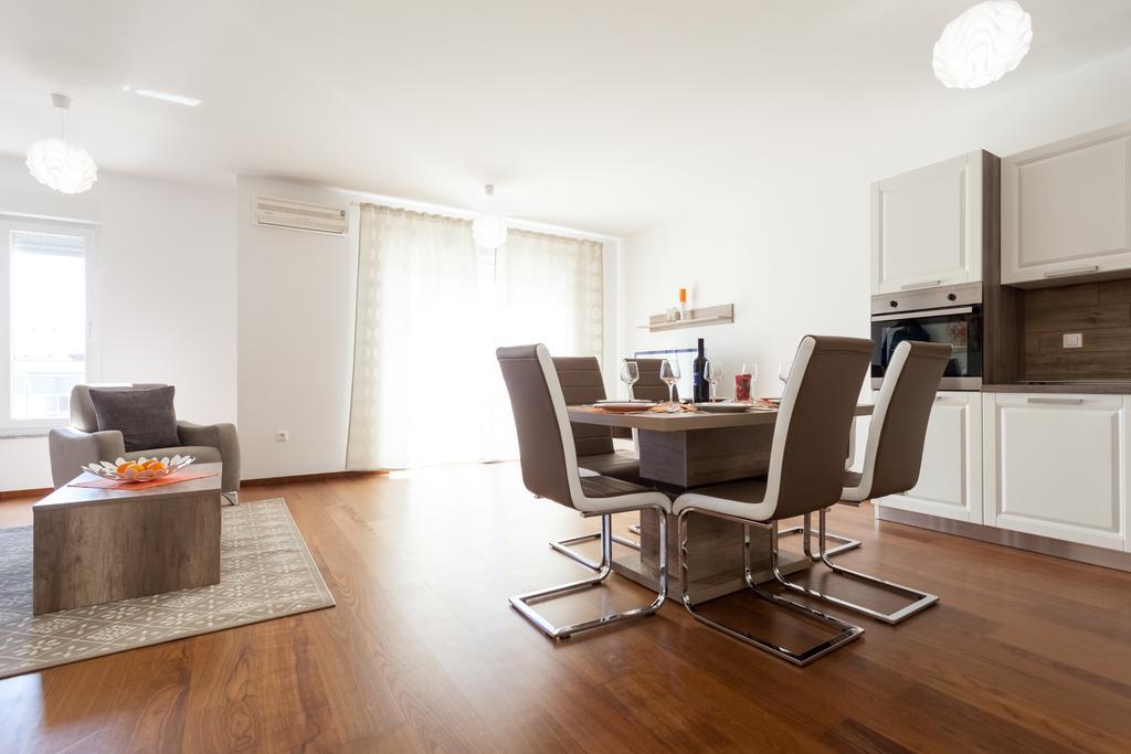 Deluxe Neli Apartments Zadar Bagian luar foto